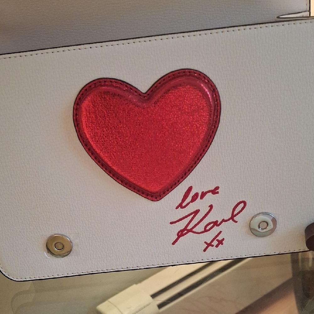 Karl Lagerfeld White and Red Heart Bag - Picture 5 of 5